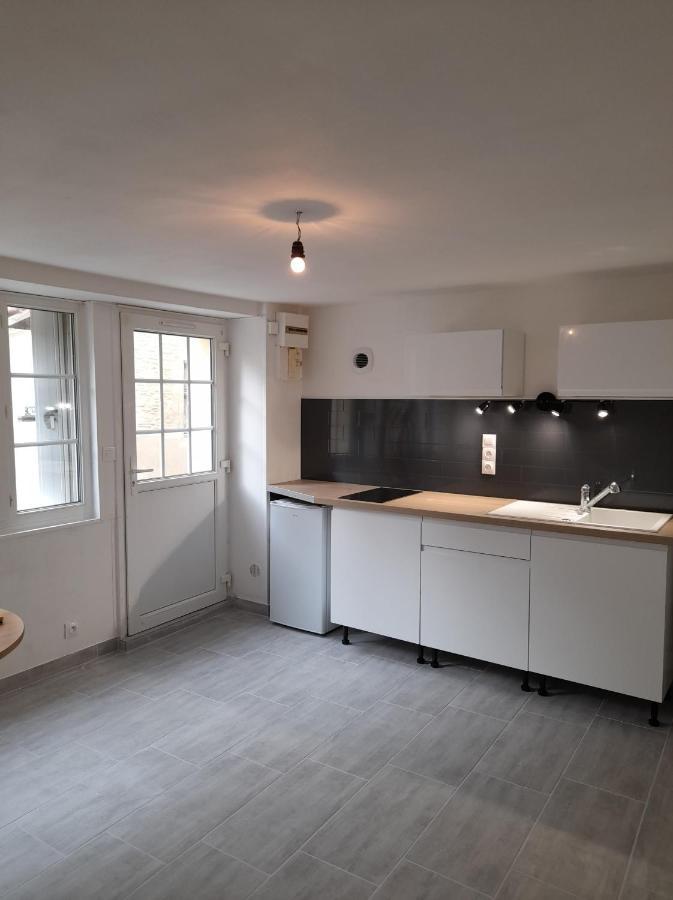 F2 Rdc Promo Cour Courseulles Sur Mer Courseulles-sur-Mer Exterior foto