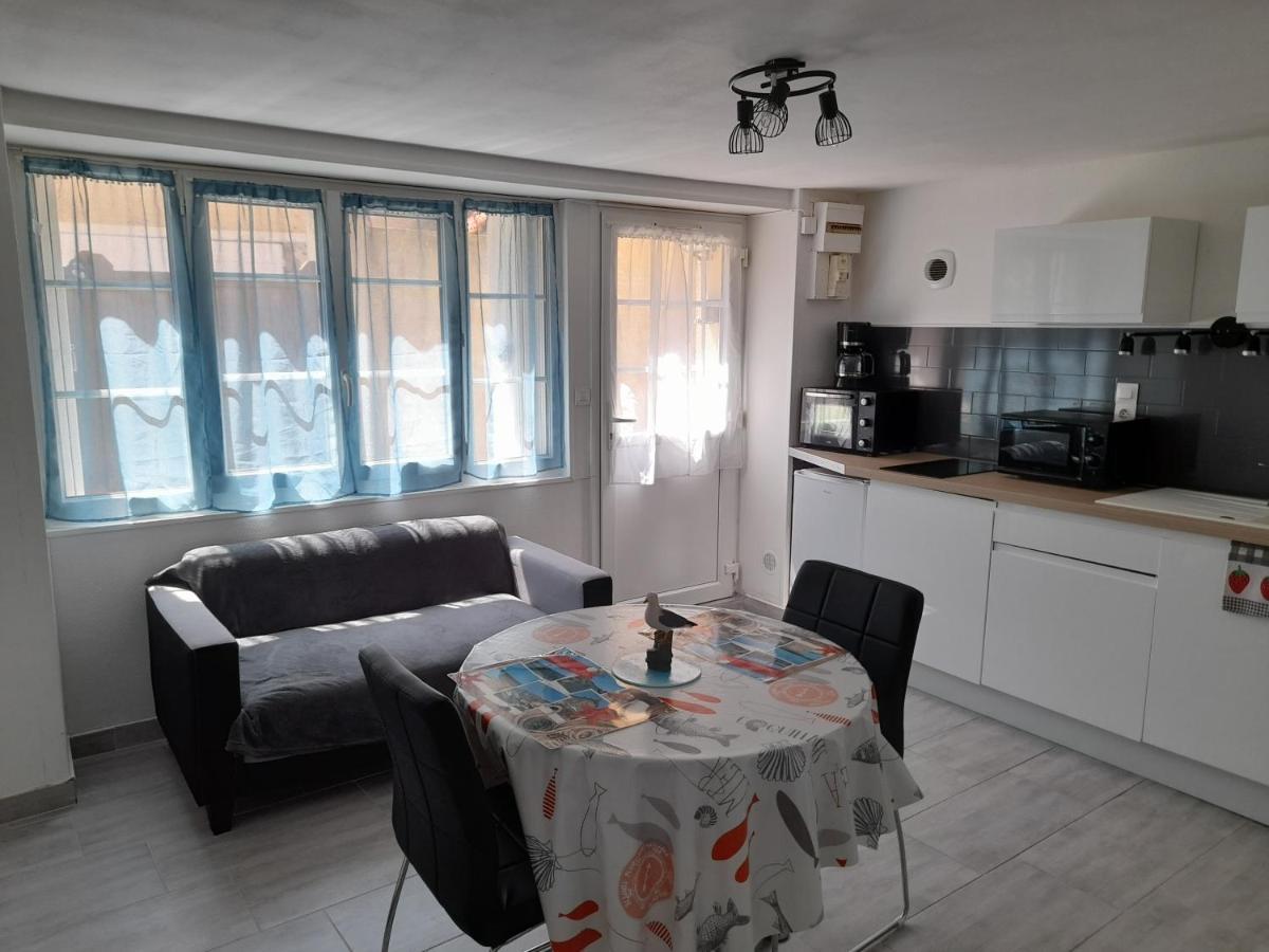 F2 Rdc Promo Cour Courseulles Sur Mer Courseulles-sur-Mer Exterior foto